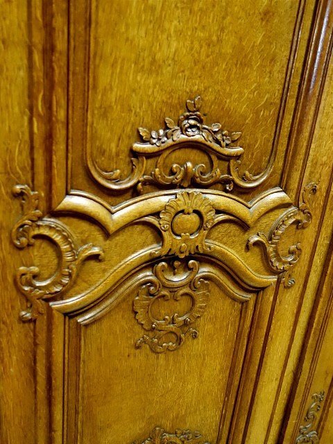 18 Th Century Wardrobe From Liège-photo-3