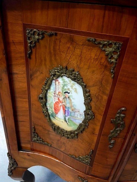Baroque Display Case-photo-1