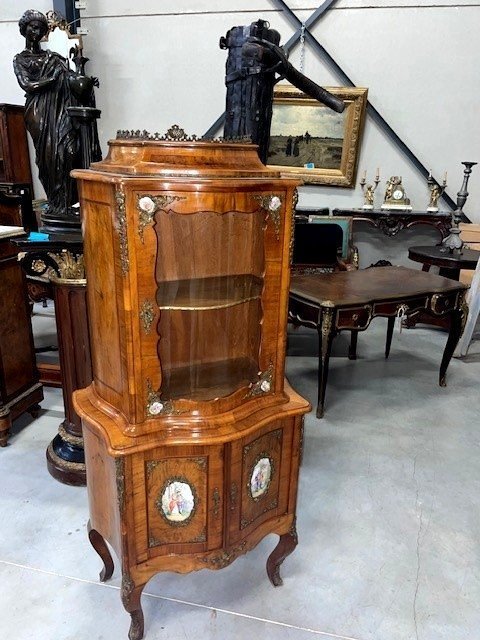 Baroque Display Case-photo-4
