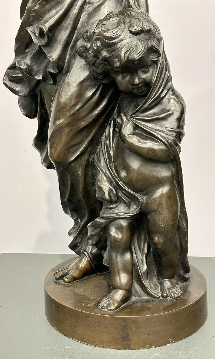 Paire de sculptures en bronze patiné.-photo-2