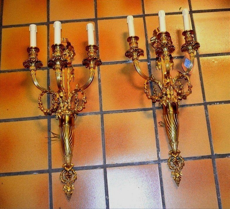 A Striking Pair Of Gilded Bronze Wall Sconces-photo-1