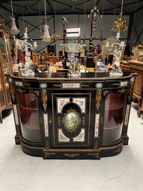 Grand dressoir Napoleon III