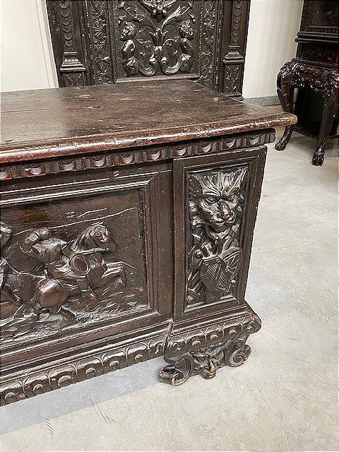 Renaissance-style Furniture Set -photo-2