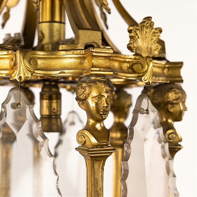 Gilded Bronze And Crystal Chandelier-photo-2