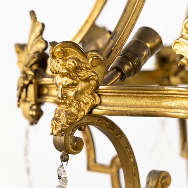 Gilded Bronze And Crystal Chandelier-photo-4