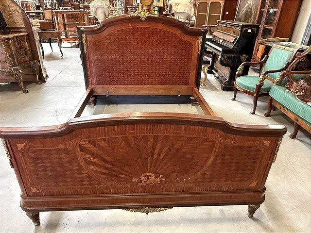 Large Louis XV-style Bed By François Linke-photo-2