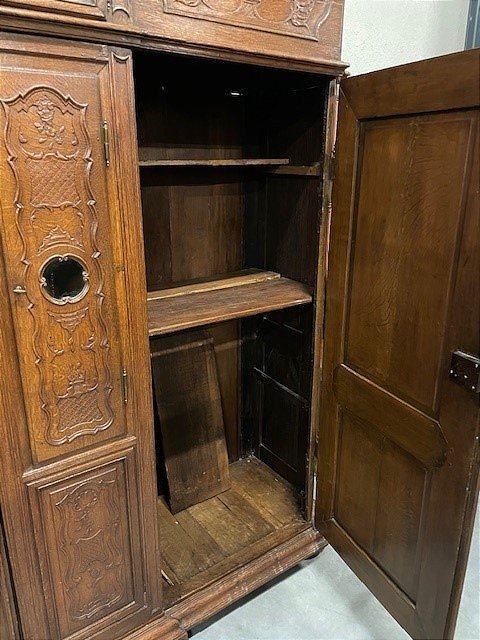 A Wardrobe With An 18th-century Clock-photo-7