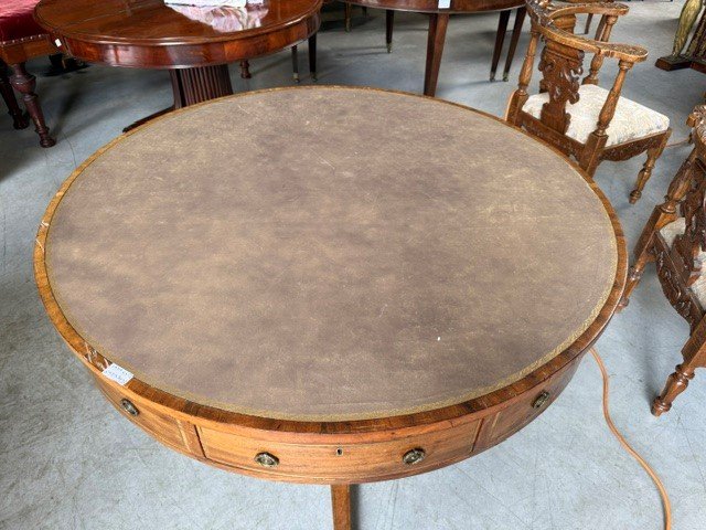 English Library Table-photo-2