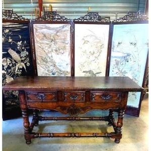 17th Century Spanish Table