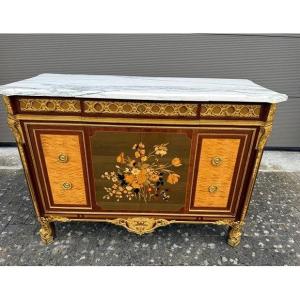 Buffet de style Louis XVI 
