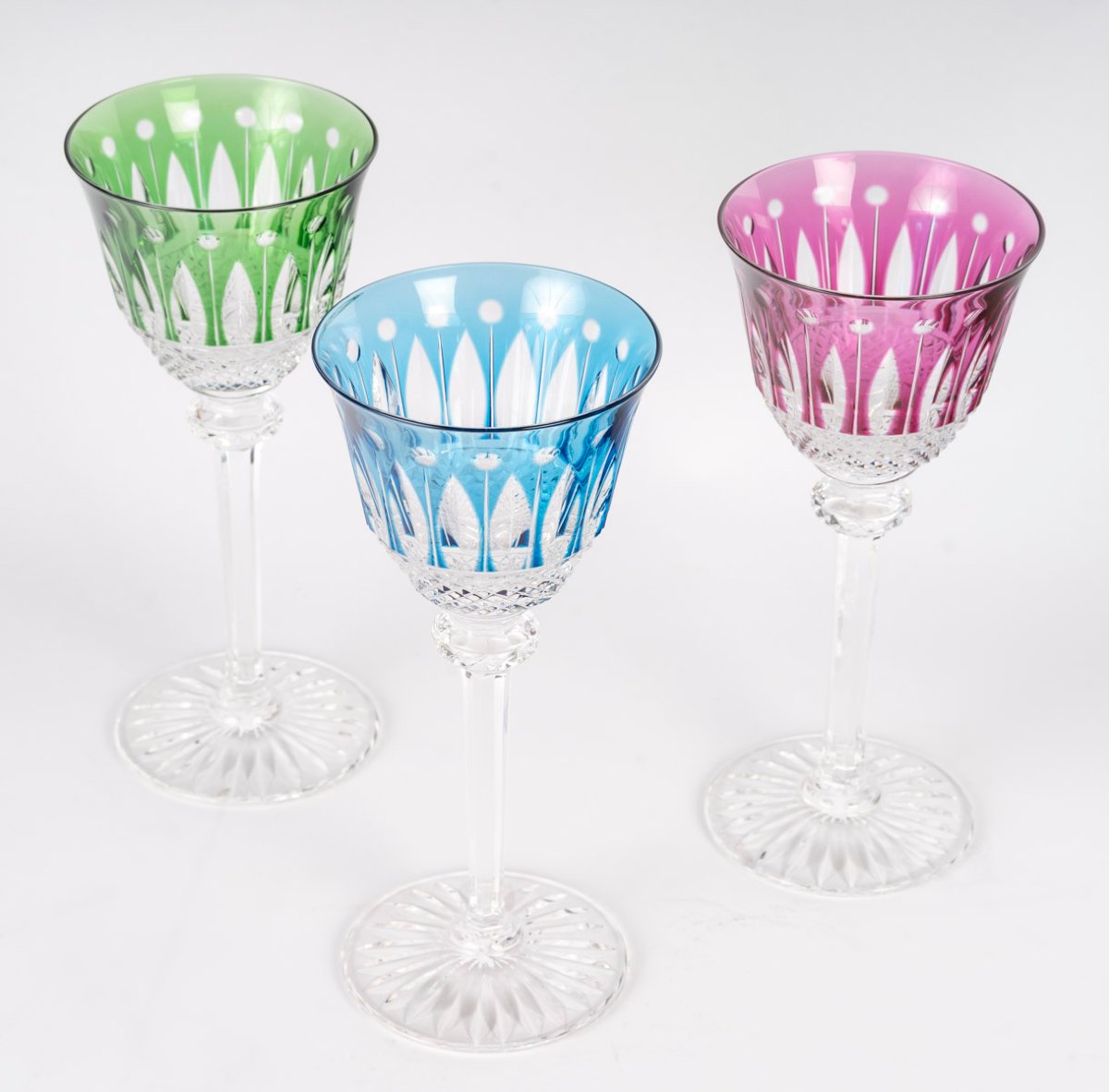 Cristal de Saint-Louis – 6 verres à vin modèle Tommy, cristal doublé multicolore -photo-4