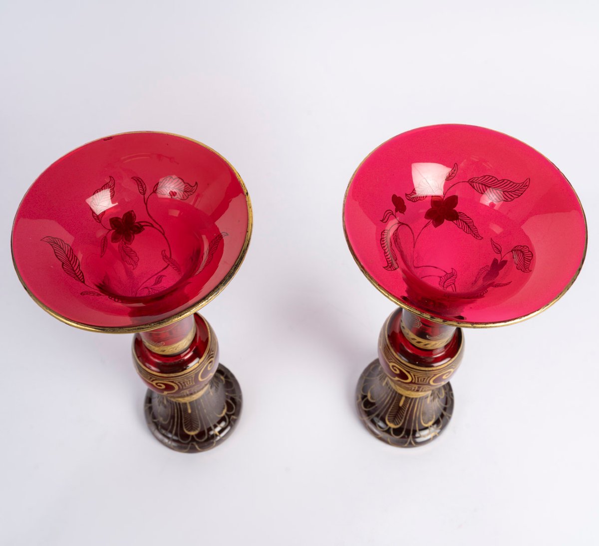Baccarat: Pair Of Japanese-style Conical Vases, Late 19th Century-photo-1