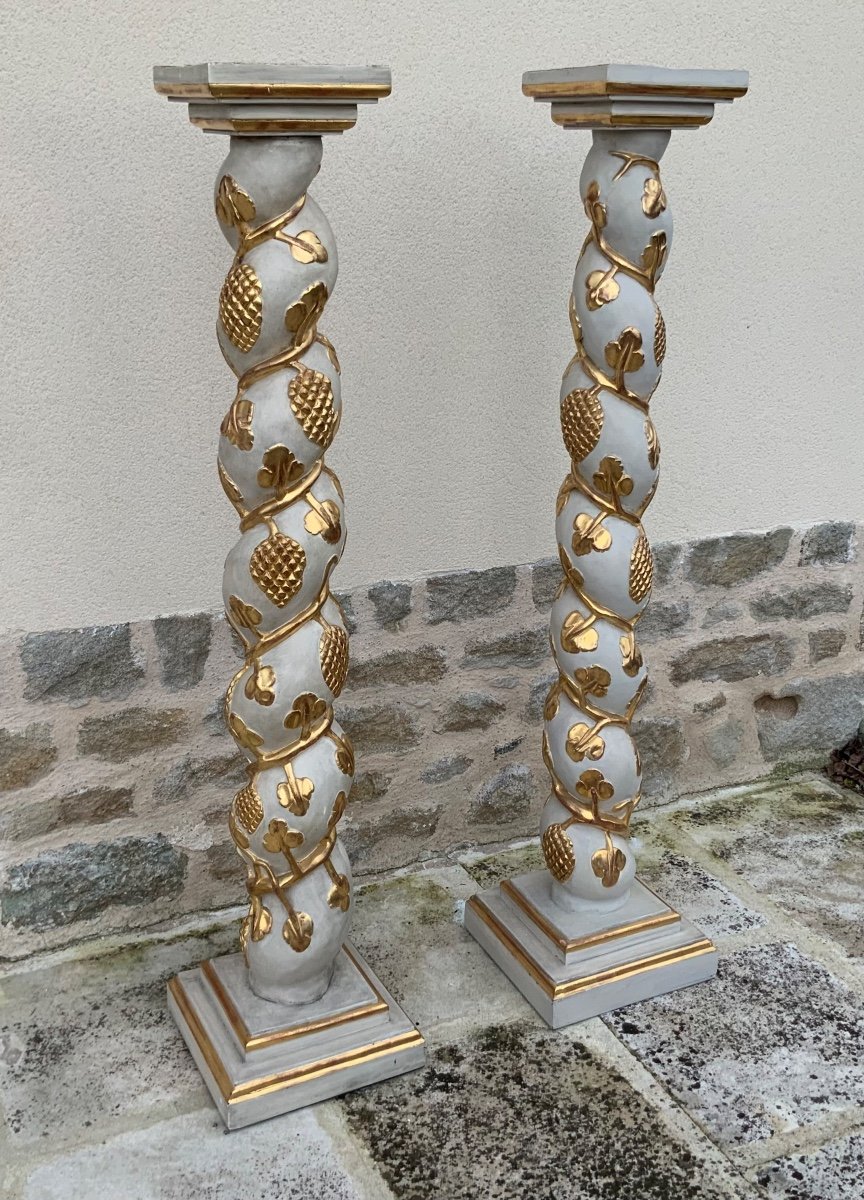 Pair Of 18th Century Torso Columns In Gray Lacquered And Regilded Wood-photo-1