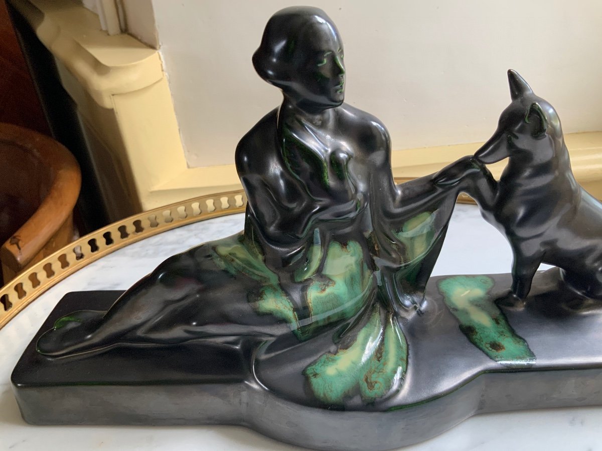 Art Deco Statue The Woman And The Dog.-photo-3