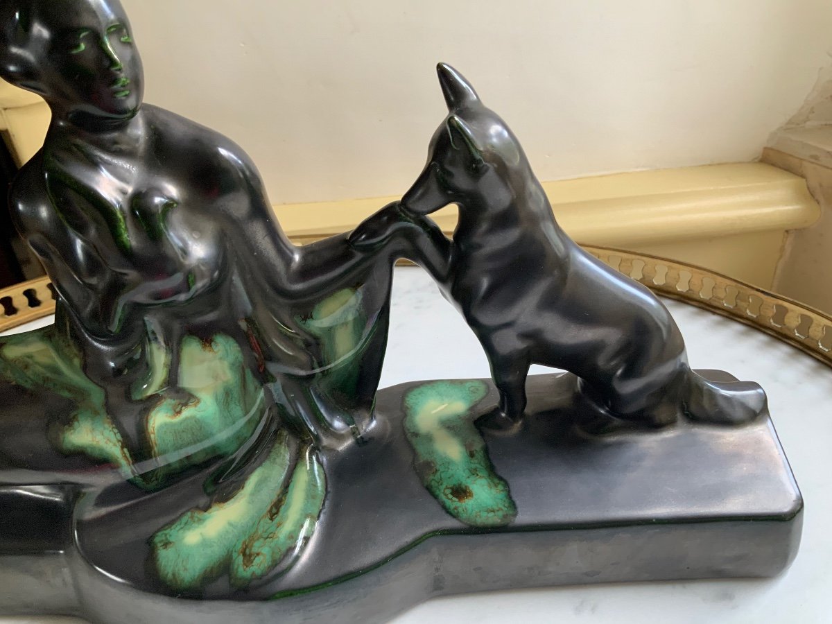 Art Deco Statue The Woman And The Dog.-photo-4