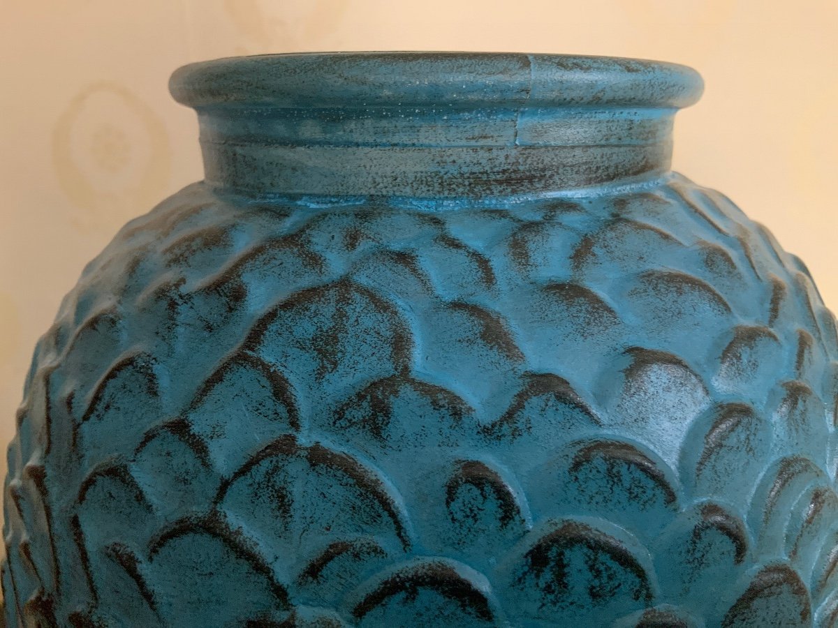 Grand  Vase  Bleu  En  Verre  Moulé . Circa 1960-70-photo-3