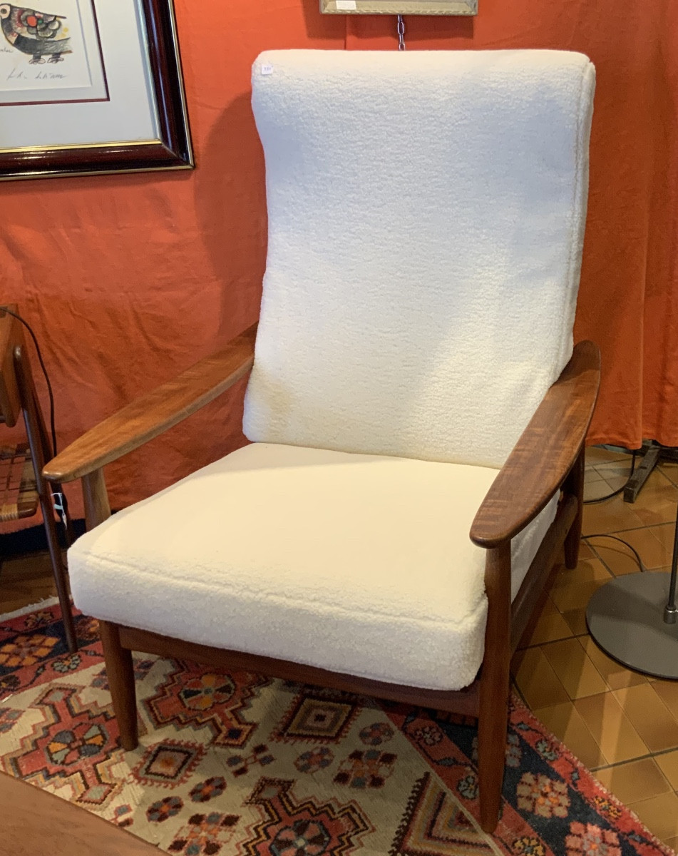 Fauteuil  Scandinave  en  teck  massif 