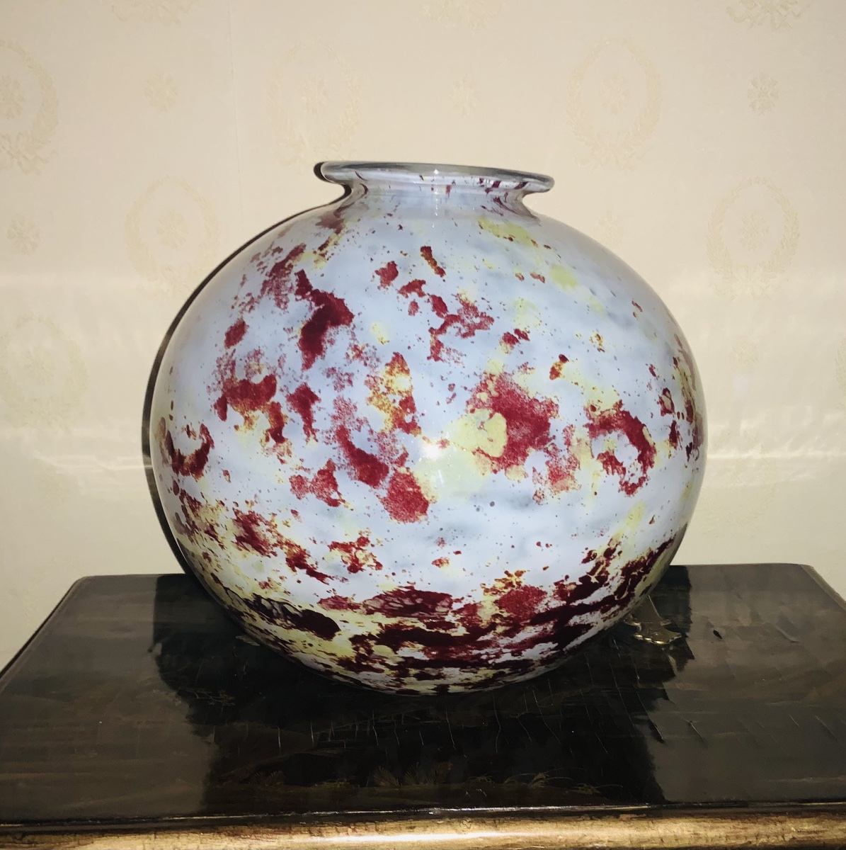 Grand  vase  boule  en  verre  soufflé  , Murano  annèes  50- 60