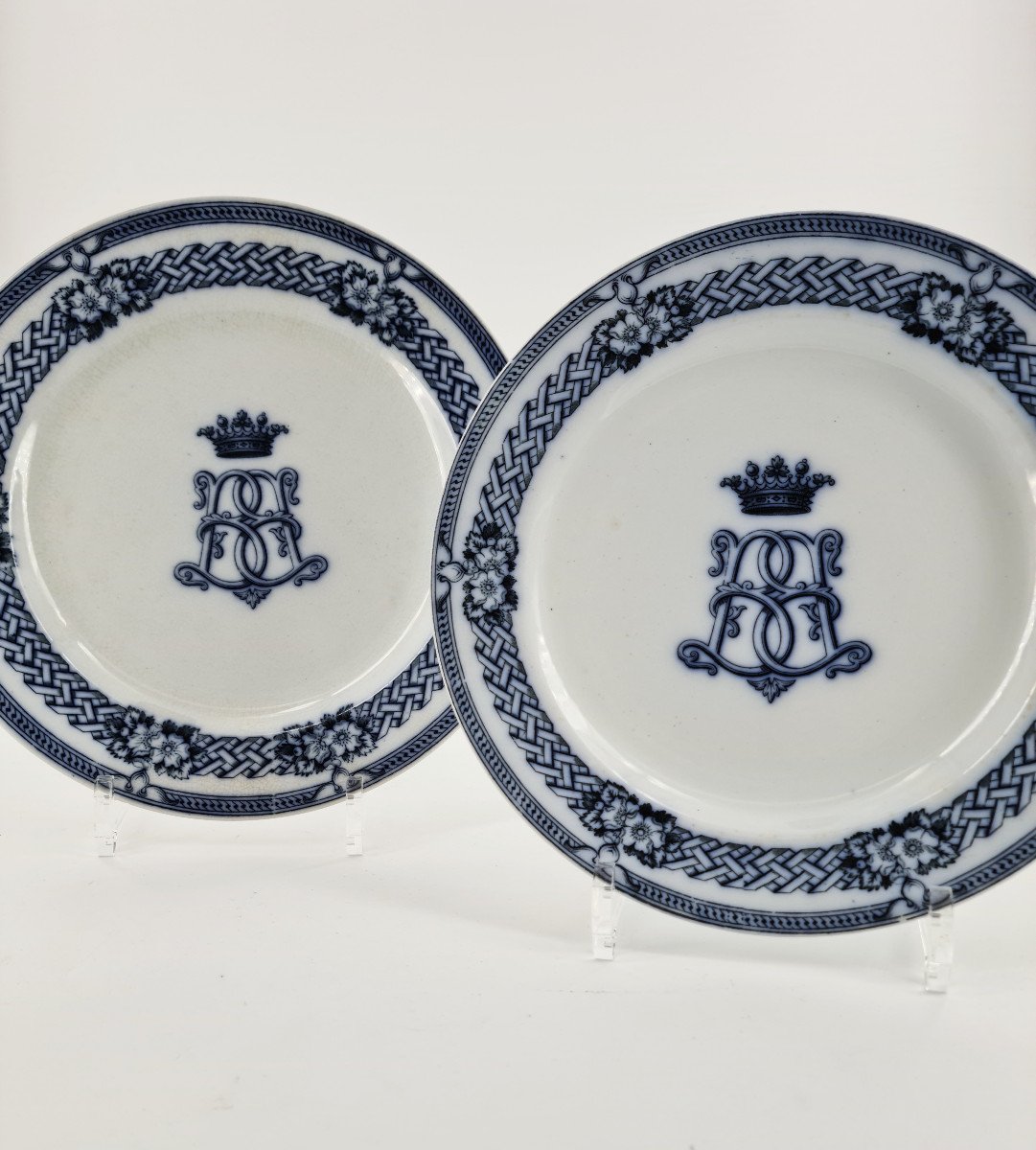 Table Service In English Earthenware, Late 19th Century, Bb Monogram Under Marquis Crown -photo-3