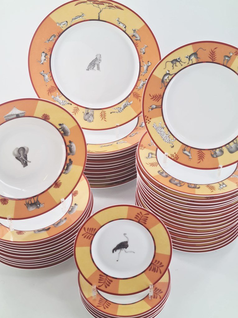 Very Rare Part Of Hermès Porcelain Table Service Model Africa, 91 Pieces 