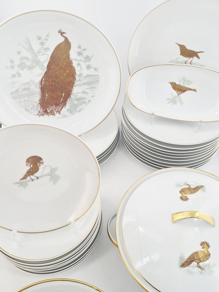 Part Of Limoges Porcelain Table Service, Maison Bernardaud, “les Oiseaux” Model-photo-2