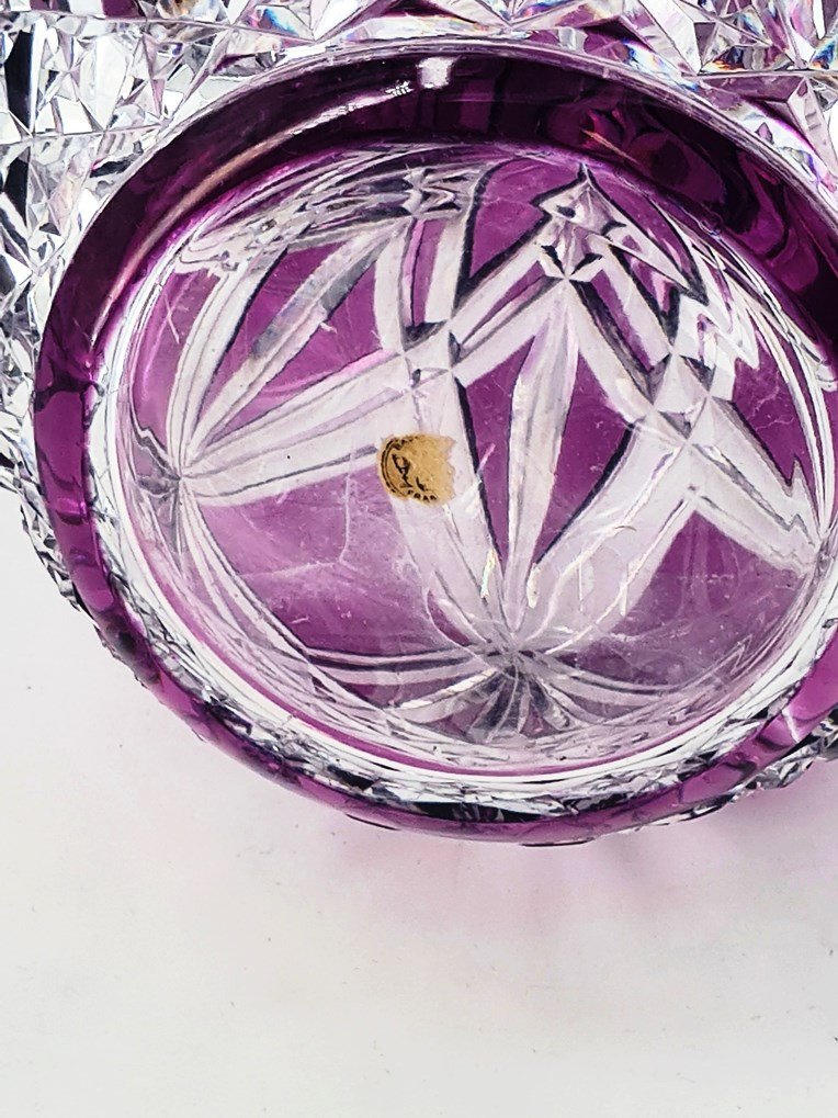 Set Consisting Of 12 Wine Glasses And 2 Amethyst Lined Carafes In Baccarat Crystal, Debu-photo-3