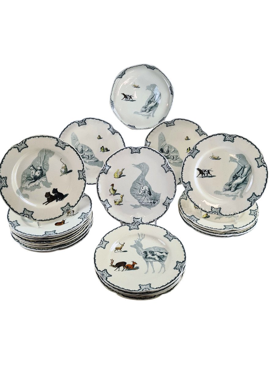  Creil And Montereau Earthenware Dessert Service, Silhouettes Model, Late 19th Century