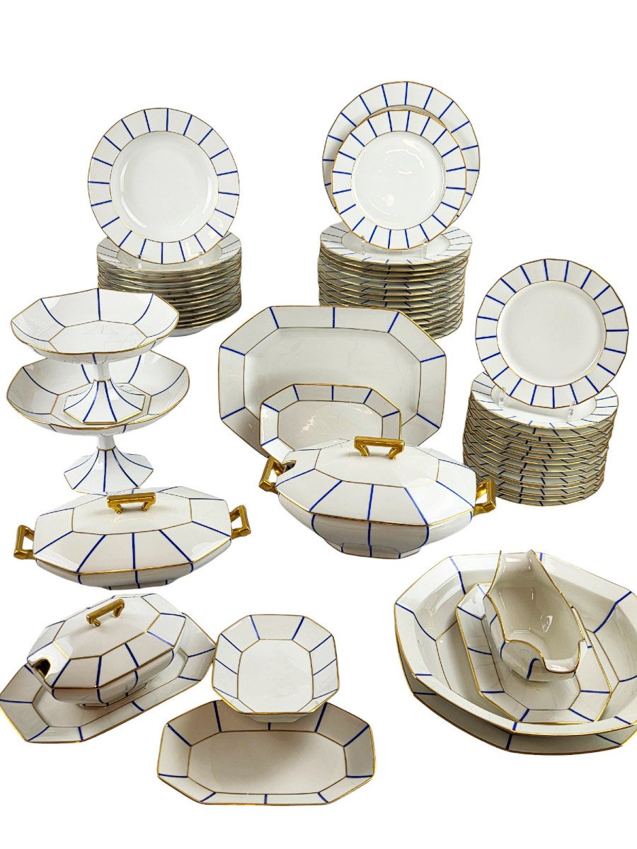 Service De Table En Porcelaine De Limoges, Maison Raynaud, époque Art Déco, 55 Pièces.