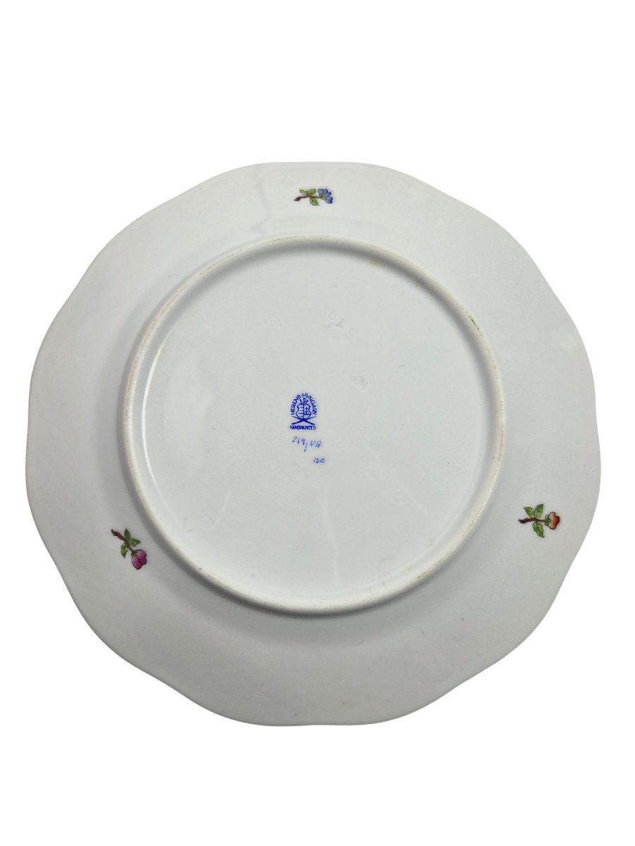 Herend Porcelain Dinner Service, Queen Viktoria Pattern, 62 Pieces.-photo-1