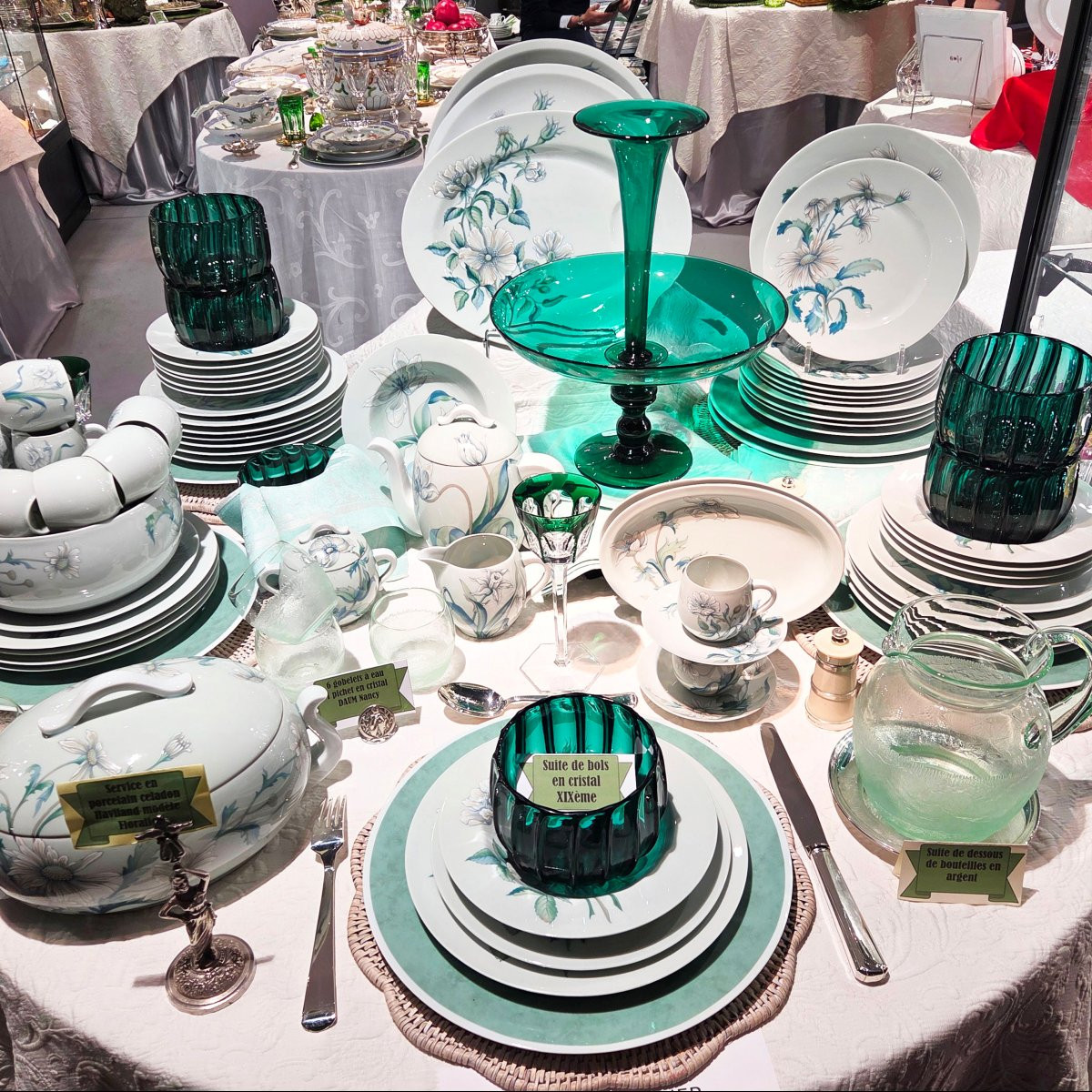 Celadon Porcelain Dinner Service, Haviland Limoges, 56 Pieces.-photo-1