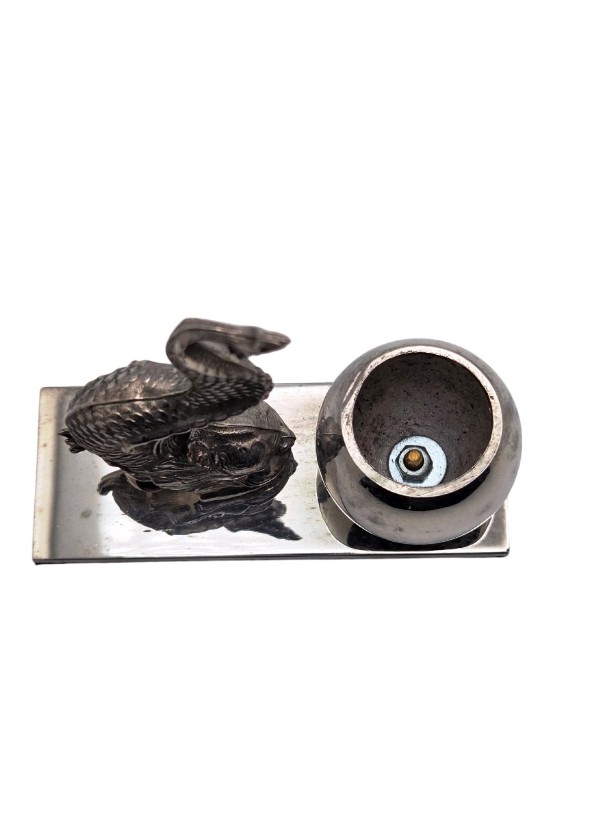 Set Of 6 Individual Silver-plated Metal Table Vases Or Salt Cellars Decorated With Dolphins-photo-3