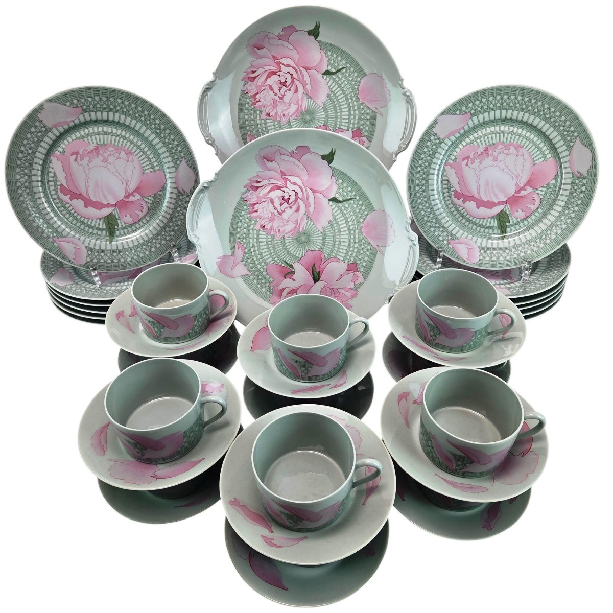 Limoges Porcelain Service, Pivoines Céladon Model, Hermès, 80 Pieces.-photo-3
