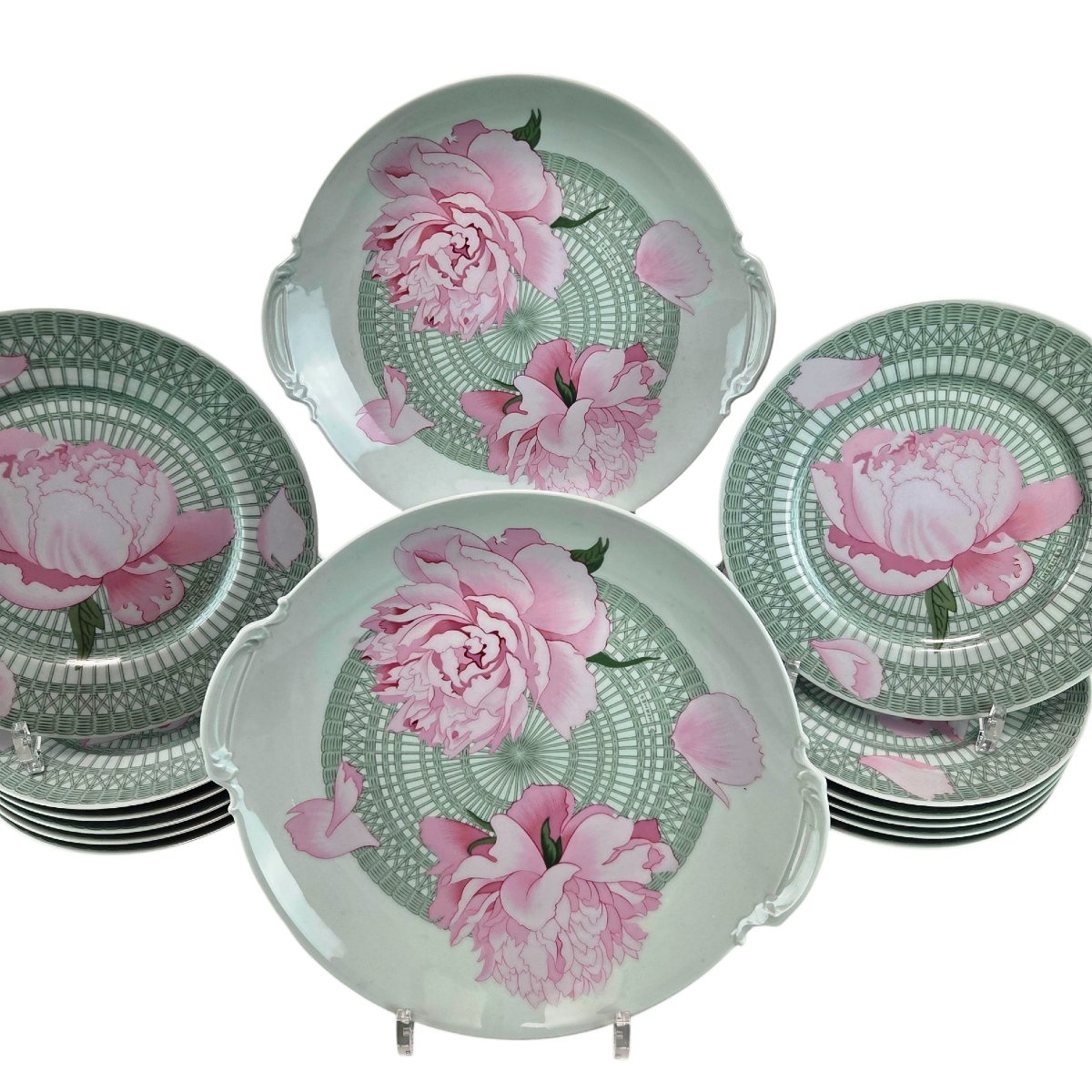 Limoges Porcelain Service, Pivoines Céladon Model, Hermès, 80 Pieces.-photo-4