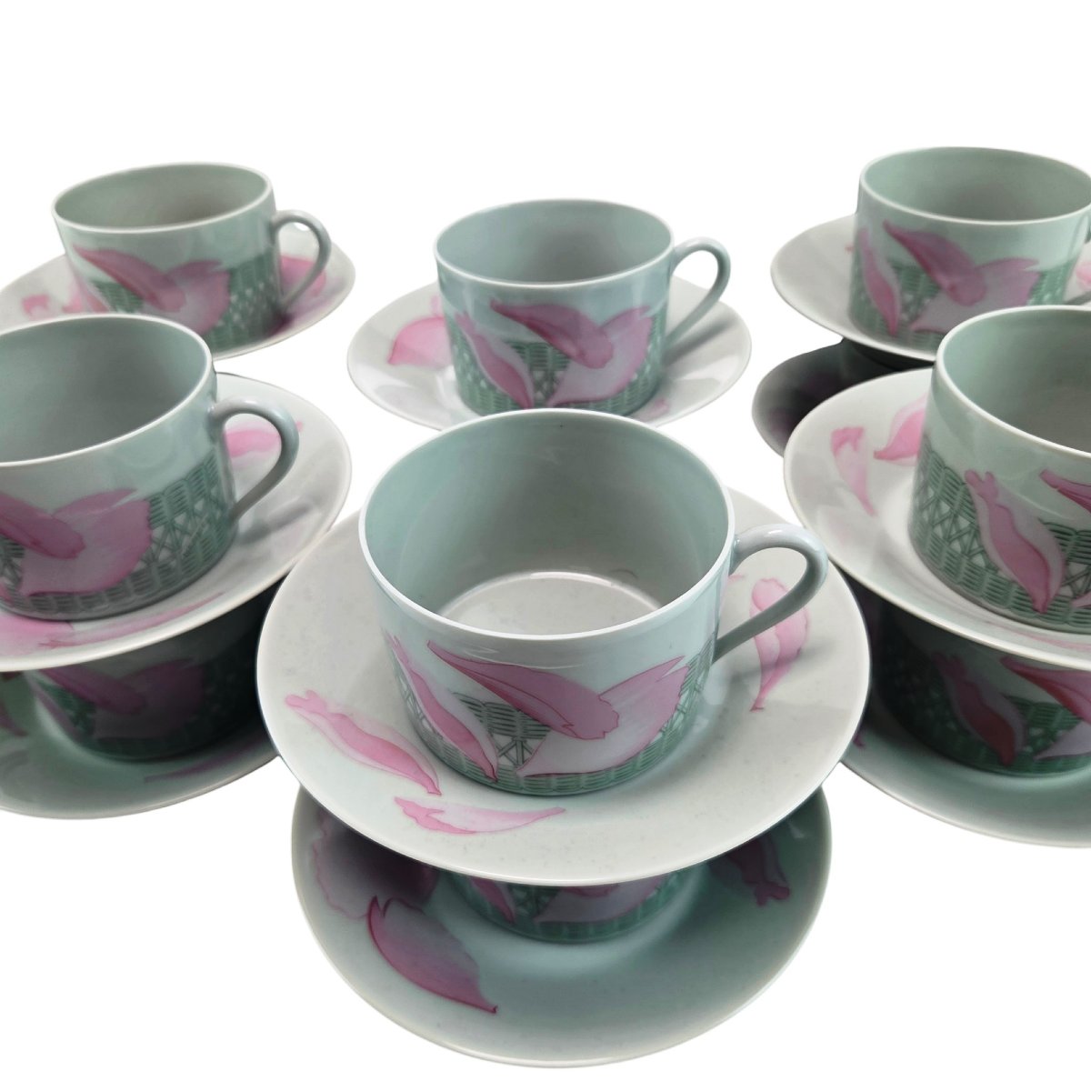 Limoges Porcelain Service, Pivoines Céladon Model, Hermès, 80 Pieces.-photo-5