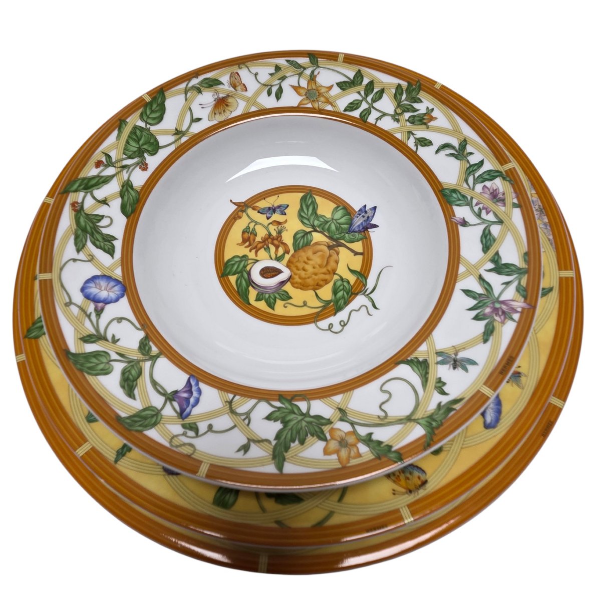 Partie de service de table en porcelaine de Limoges pour 18 personnes, maison Hermès-photo-6