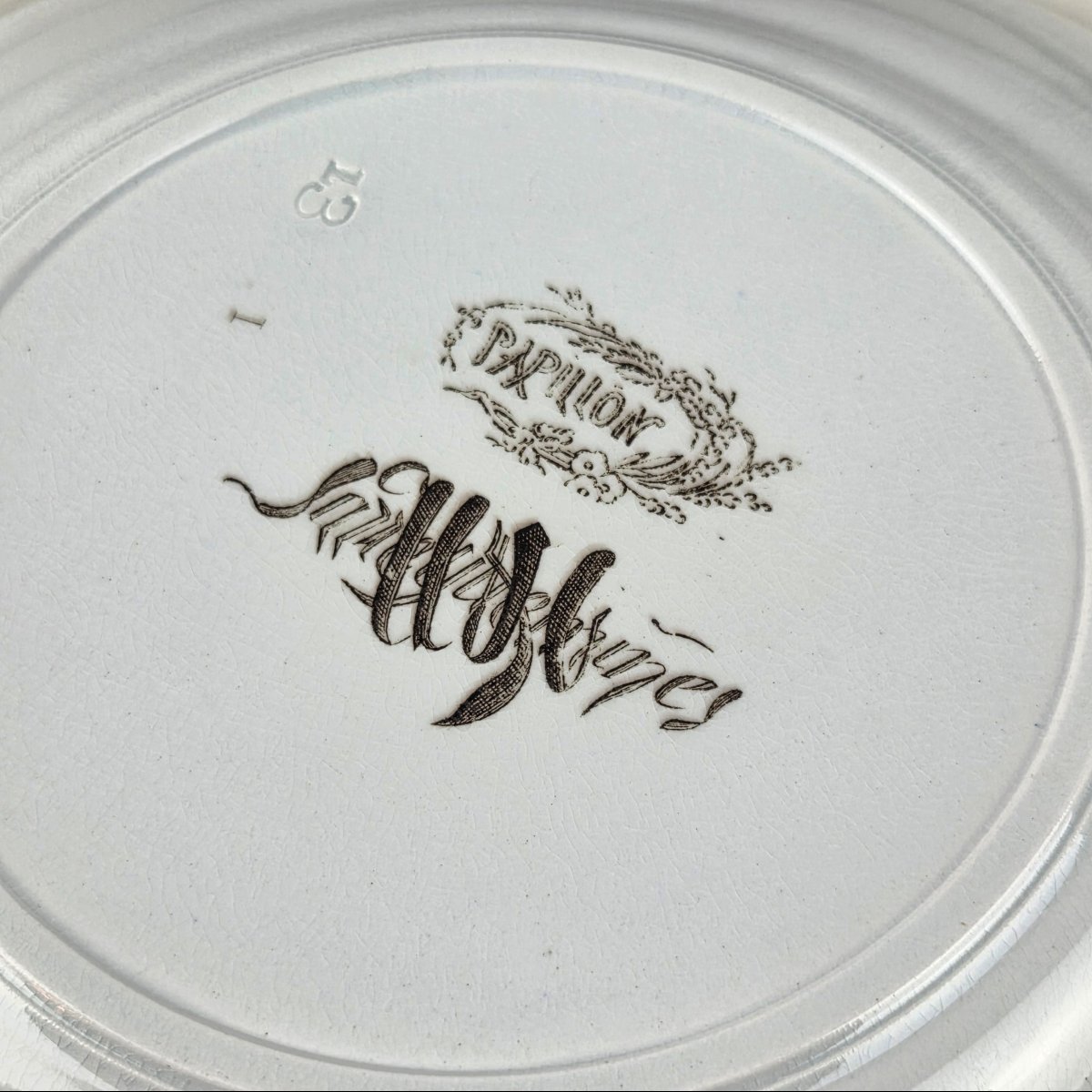 Service de table en faïence de Sarreguemines, modèle Papillon, fin XIX ème, 80 pièces.-photo-8