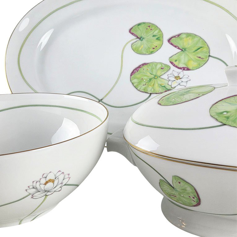 Service de table en porcelaine, maison Hermès, modèle Nil, 66 pièces.-photo-3