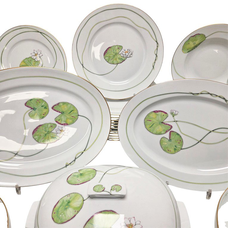 Service de table en porcelaine, maison Hermès, modèle Nil, 66 pièces.-photo-1