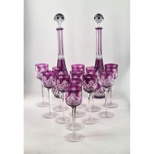 Ensemble Composé De 12 Verres à Vin Et 2 Carafes Doublés Améthyste En Cristal De Baccarat, Débu