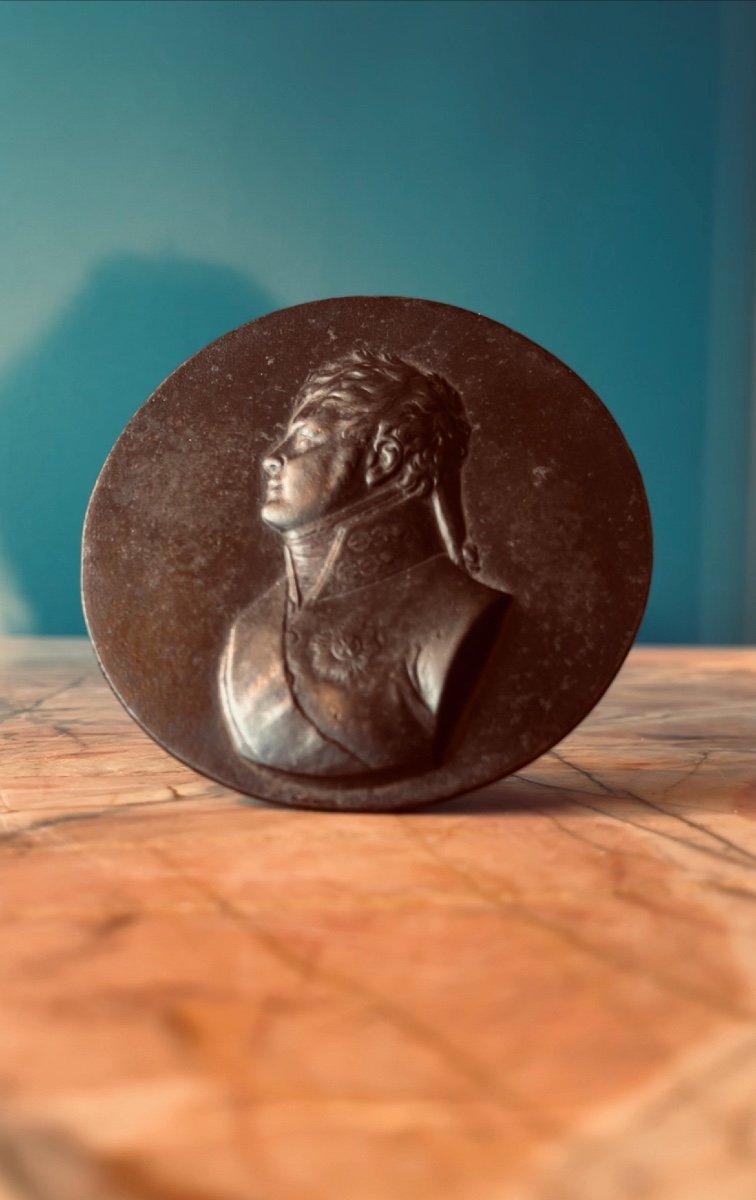 Médaillon Avec Un Portrait De Profil De l'Empereur Alexandre I De Russie En Bas-relief-photo-2