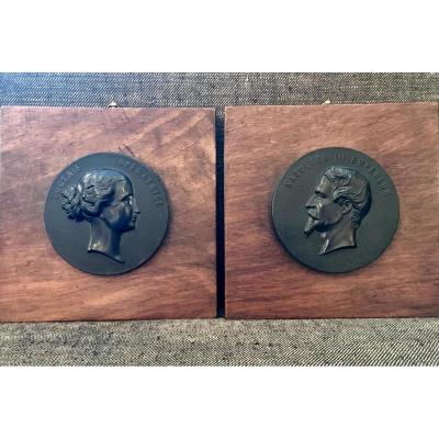Paire De Médaillons Napoléon III Et Eugénie 