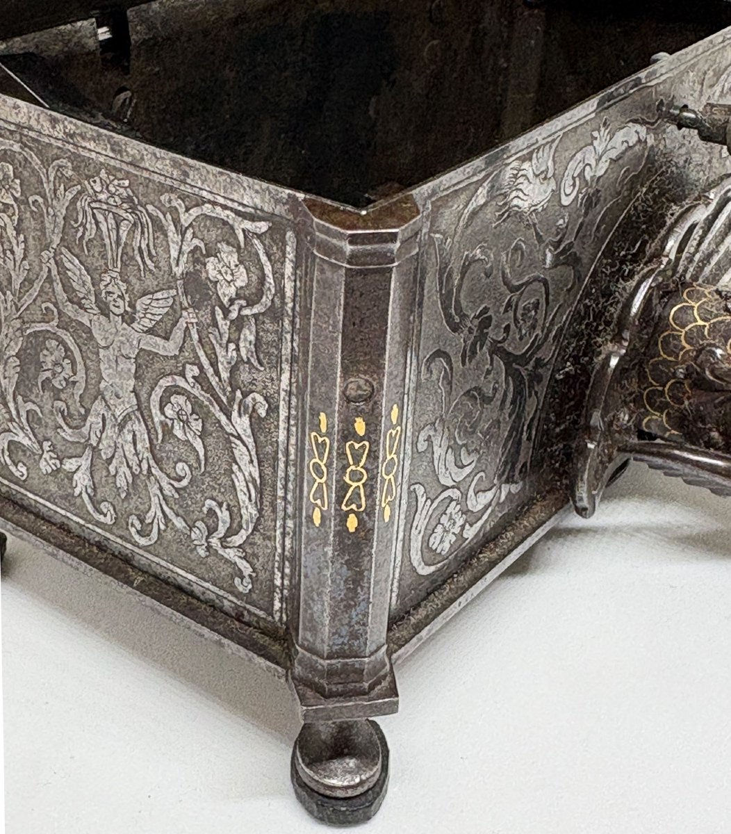 Iron Sewing Box, Italy Or Spain, Early 19th Century-photo-3