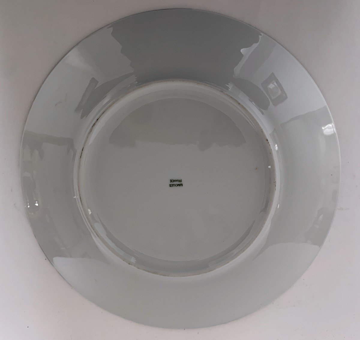 Assiette en porcelaine de Limoges " la dégustation d' Huitres "-photo-1