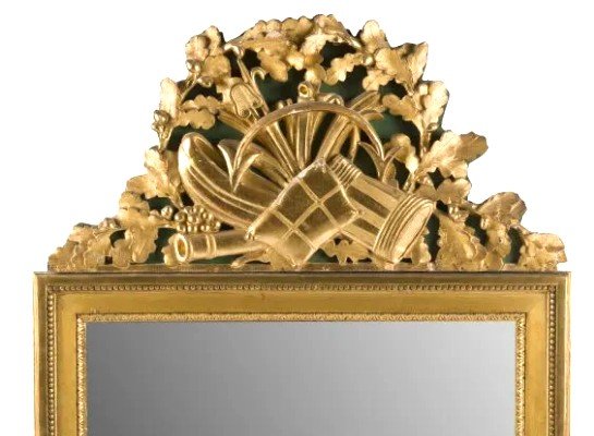 Painted And Gilded Wood Mirror With 18th Century Trophy Decor -photo-2