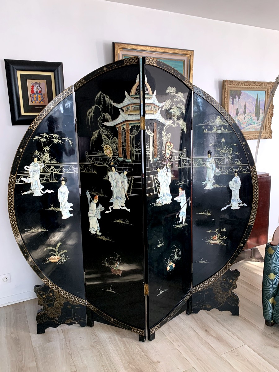 Chinese Screen