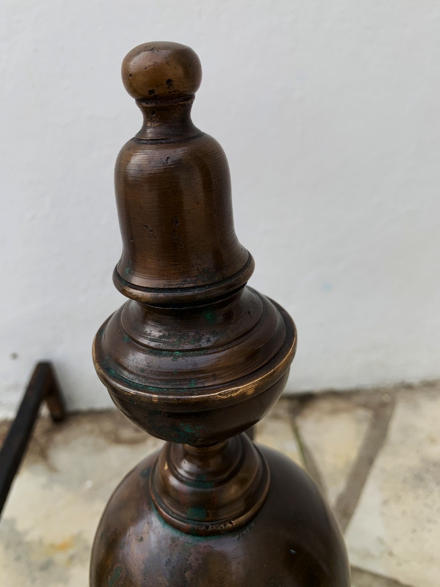 Paire de chenets en bronze aux Marmousets XVIIIème-photo-4