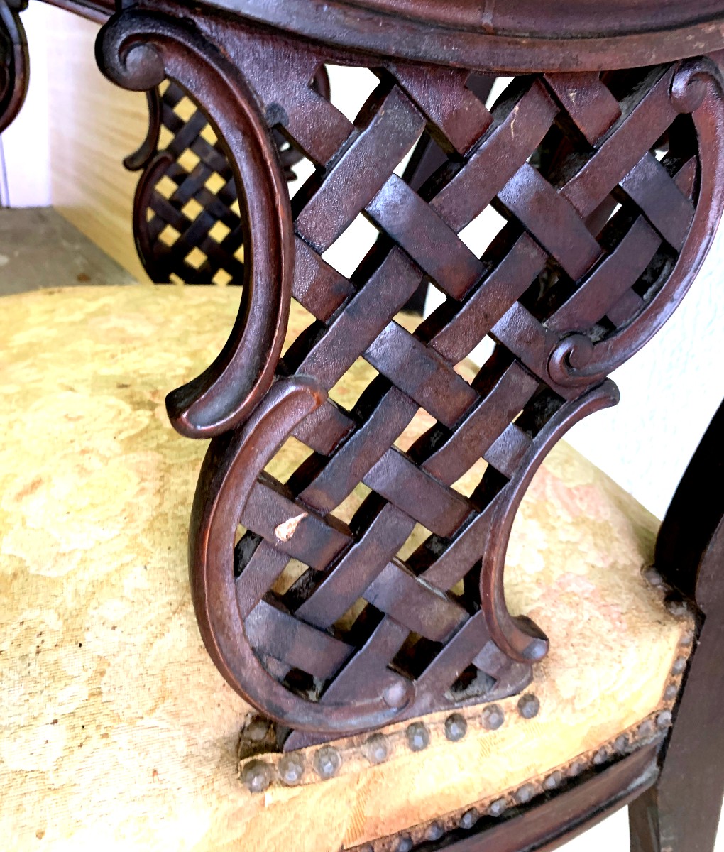 Fauteuil d'apparat victorien en acajou sculpté-photo-3