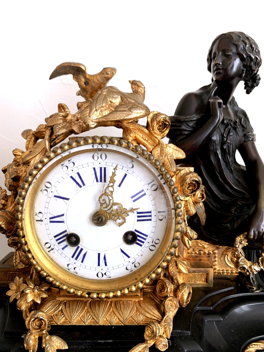 Bronze Clock "woman With Doves"-photo-2