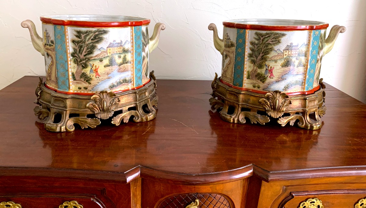 Pair Of Porcelain And Bronze Planters-photo-2