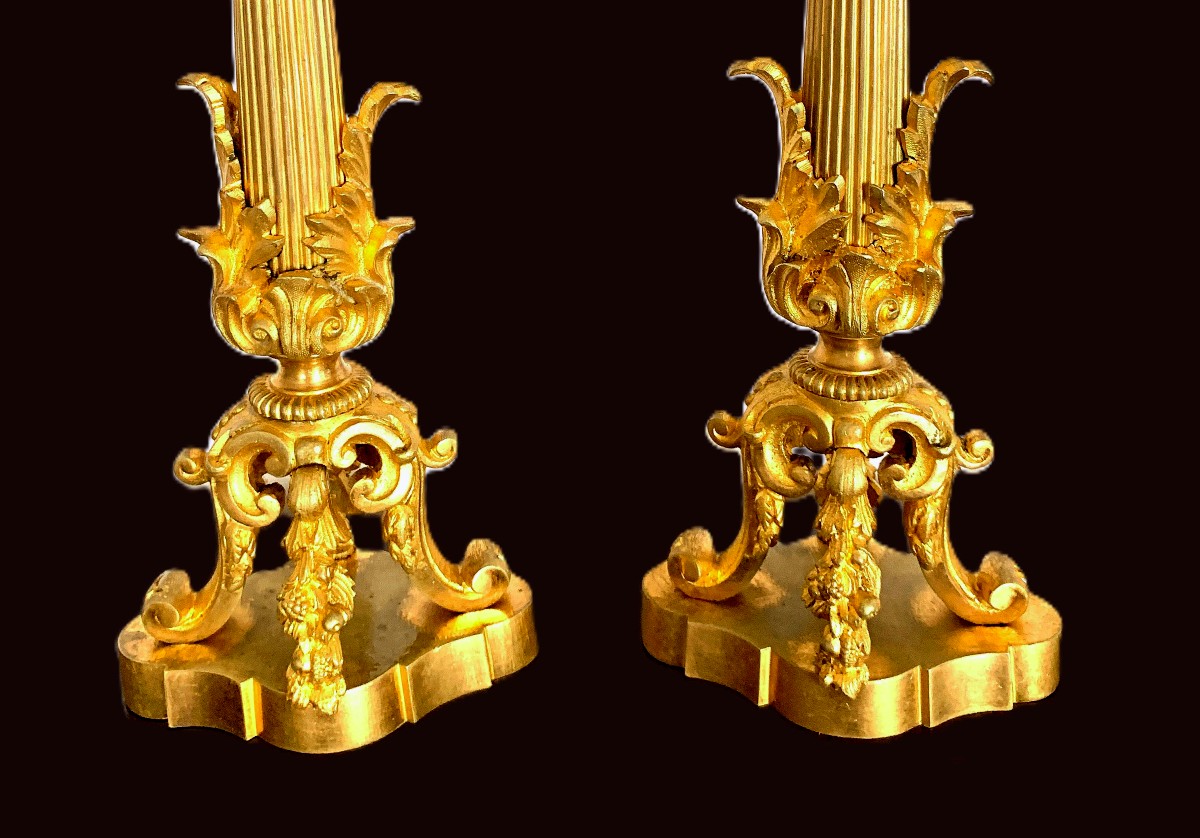 Pair Of Restoration-period Bronze Candlesticks With Mercury Gilding-photo-3